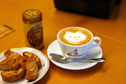 篠崎好治、カプチーノ@イルチェントロ、渋谷のイタリア語文化センター